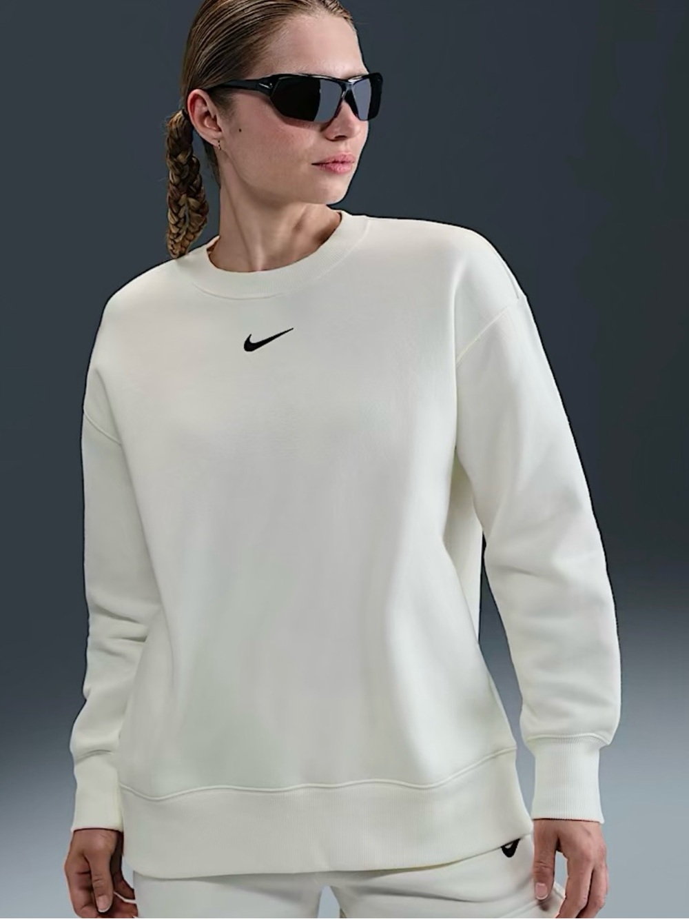 Nike Oversized Phoenix Fleece Size Large - Cream